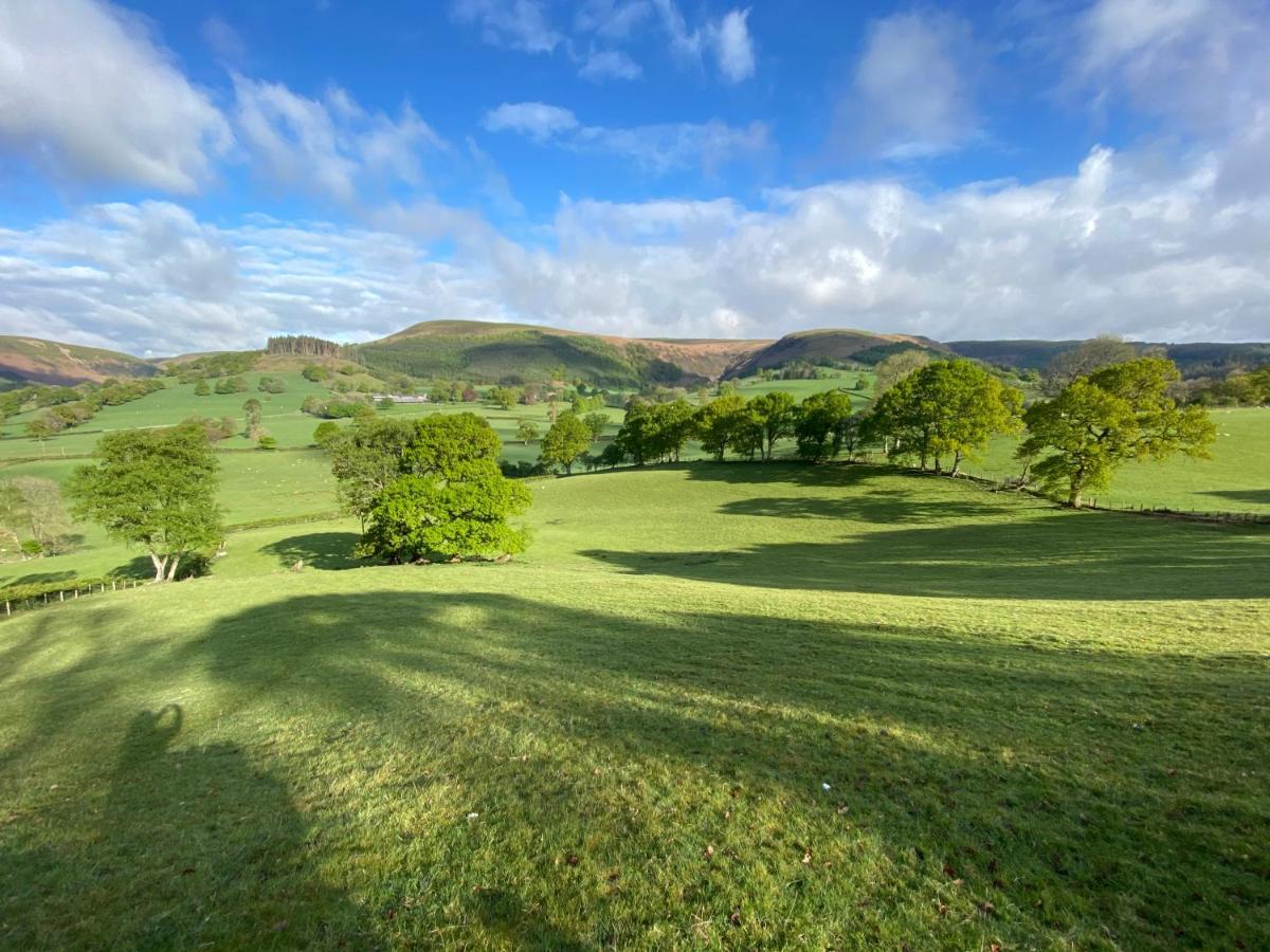 Cae'R Beili Villa Llandovery Bagian luar foto